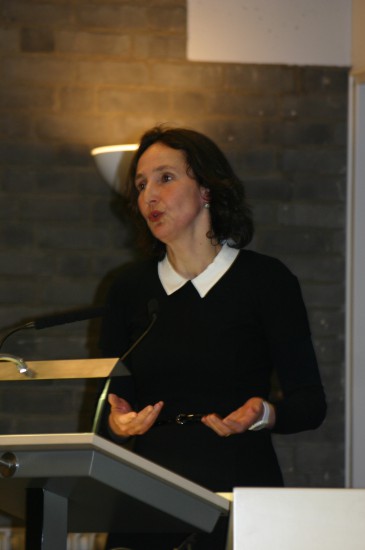 Ms. drs. Alexa Rutten ( child- and adolescent psychiatrist in den Bosch)  